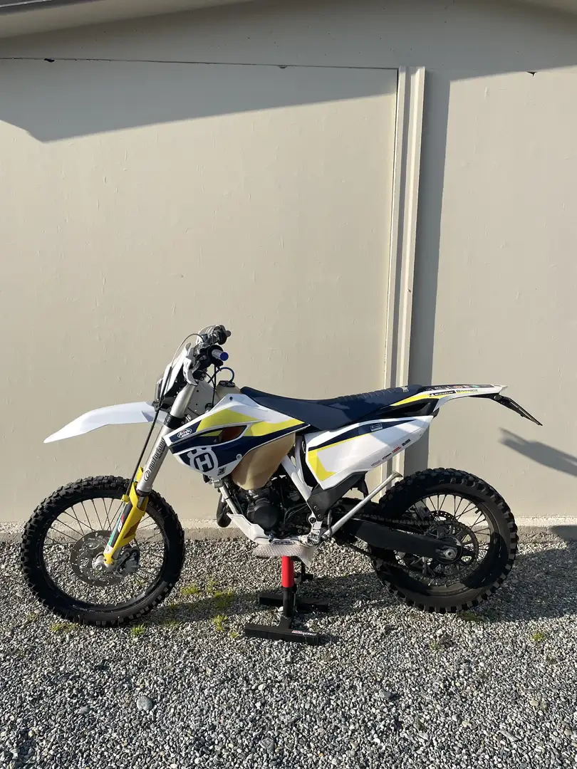 Husqvarna TE 125 Enduro - 1
