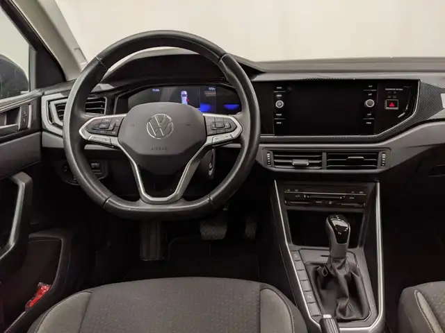 Volkswagen Polo view 7