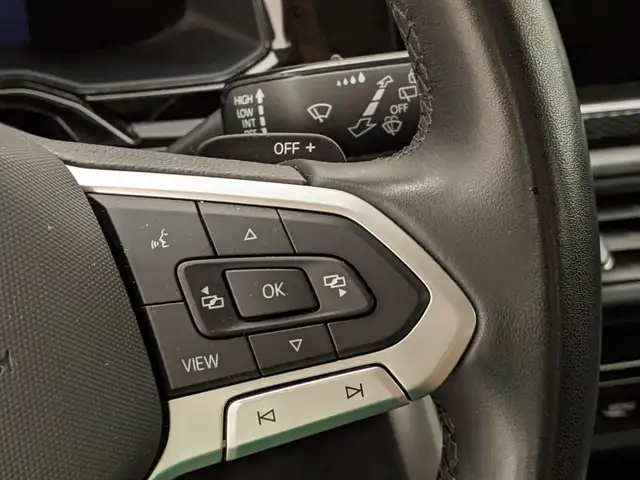 Volkswagen Polo view 11