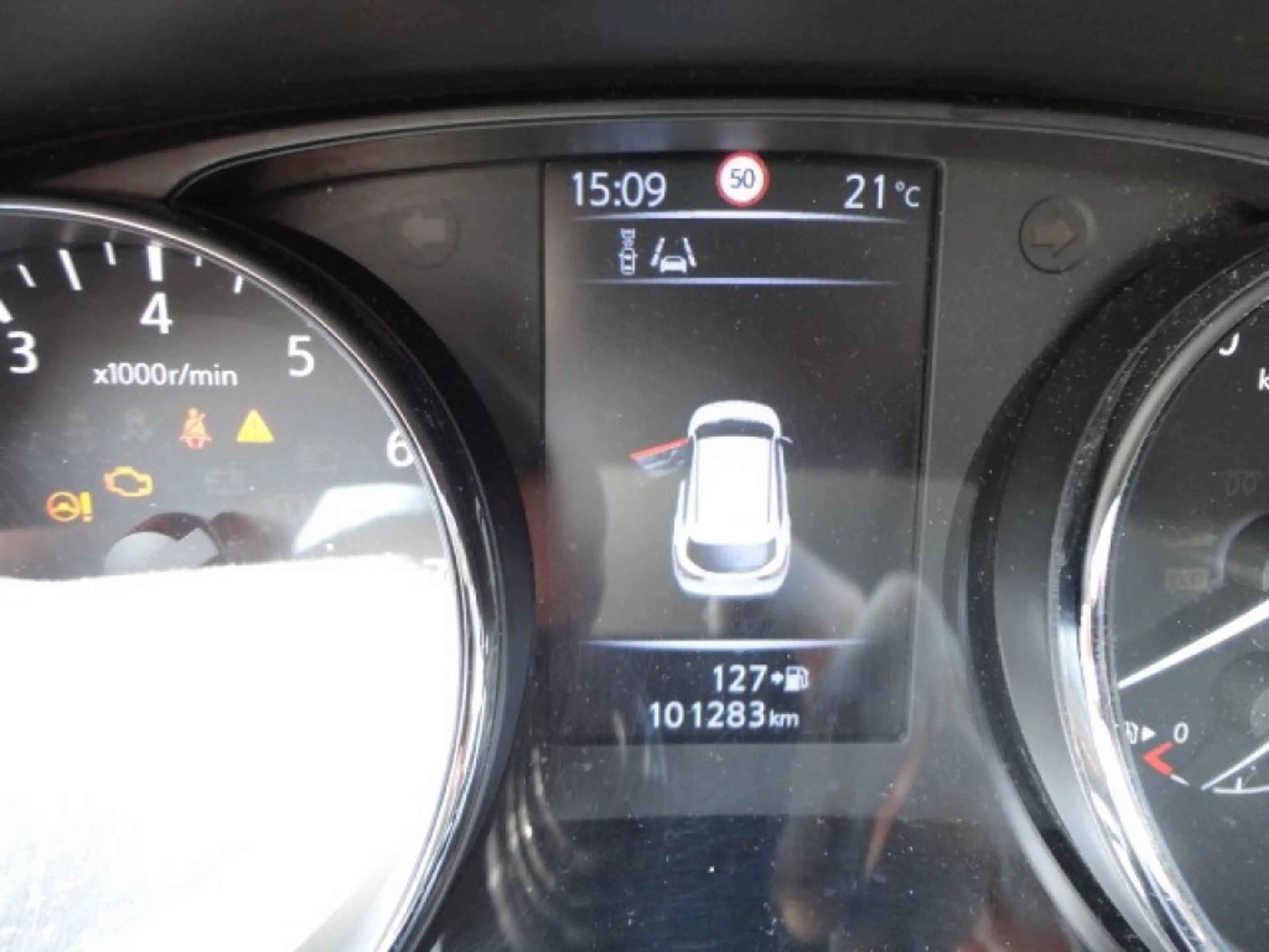 Nissan Qashqai 1.6 Pano dak Camera 360 Navi Lmv — photo 16