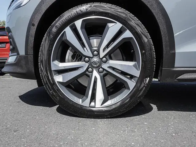 Volvo V60 Cross Country view 7