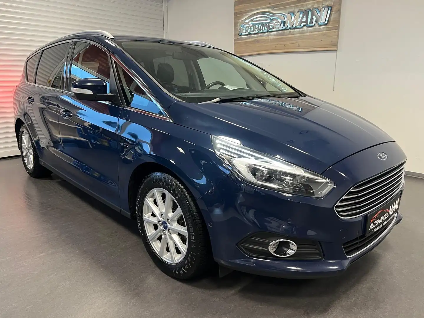 Ford S-Max S-MAX Titanium AWD/Bi-Xenon/AHK/PDC/Automatik/ Blau - 1