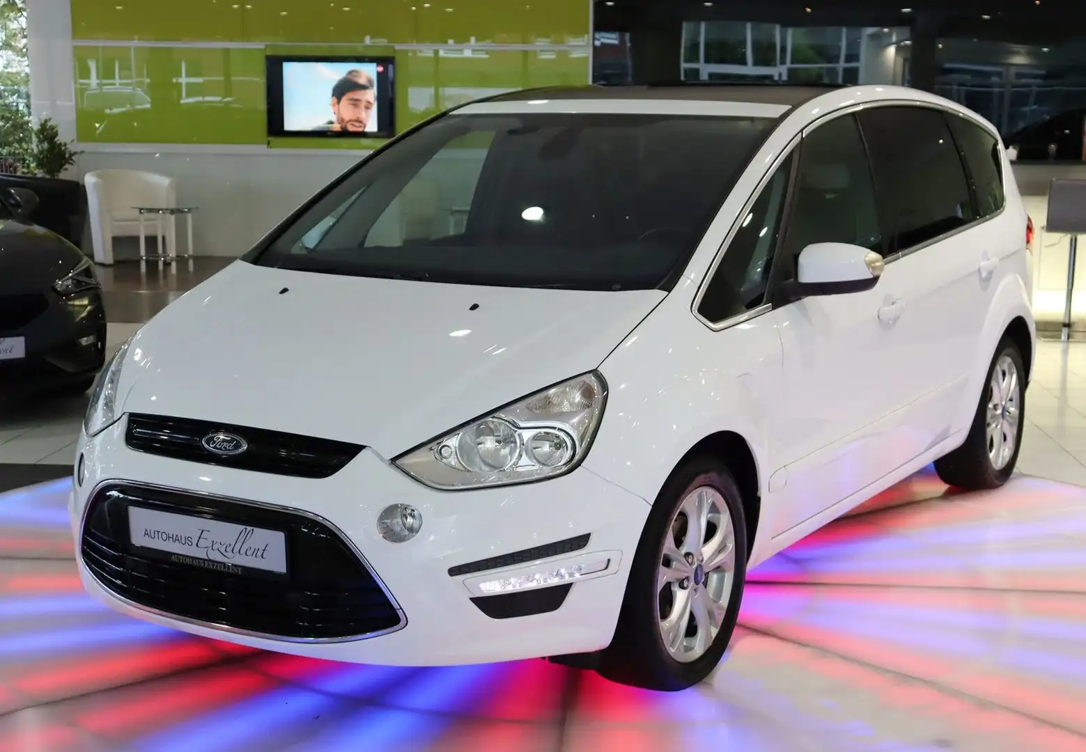 Ford S-Max Titanium*KLIMA*SHZ*PANO*TEMPOMAT*PDC*ALU* Weiß - 1