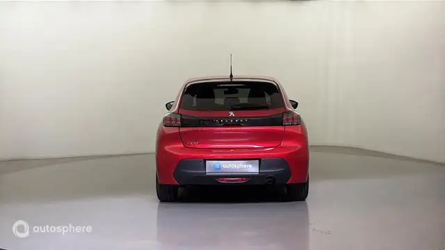 Peugeot 208 view 6