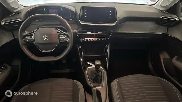 Peugeot 208 view 11