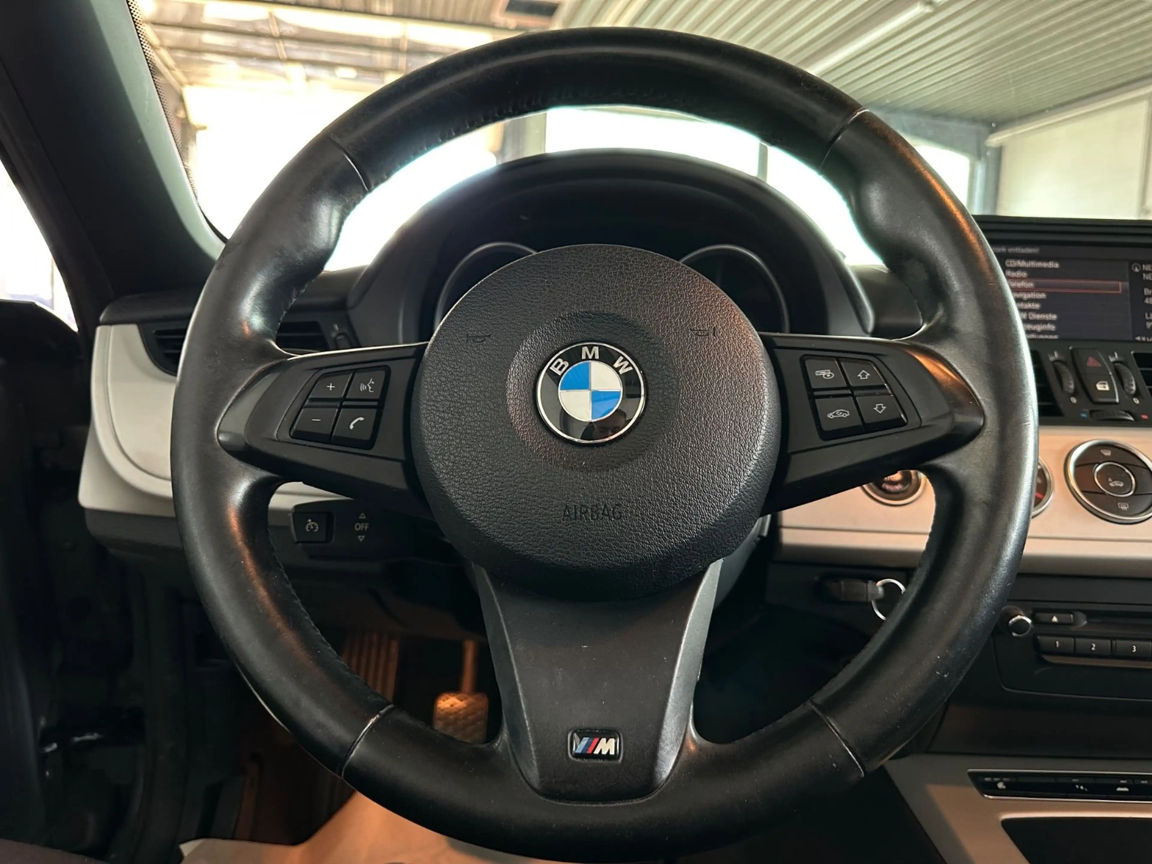 BMW Z4 Roadster sdrive 30 i /1.Hand/Navi-Prof./LHZ — photo 14