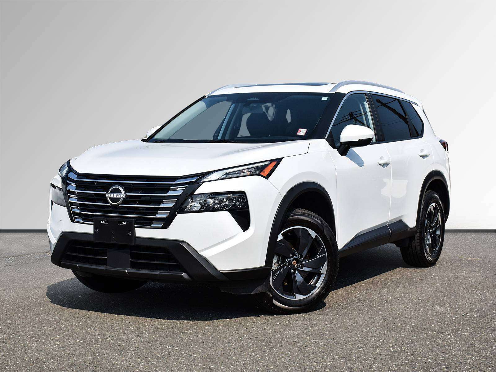 2025 Nissan Rogue SV Moonroof
