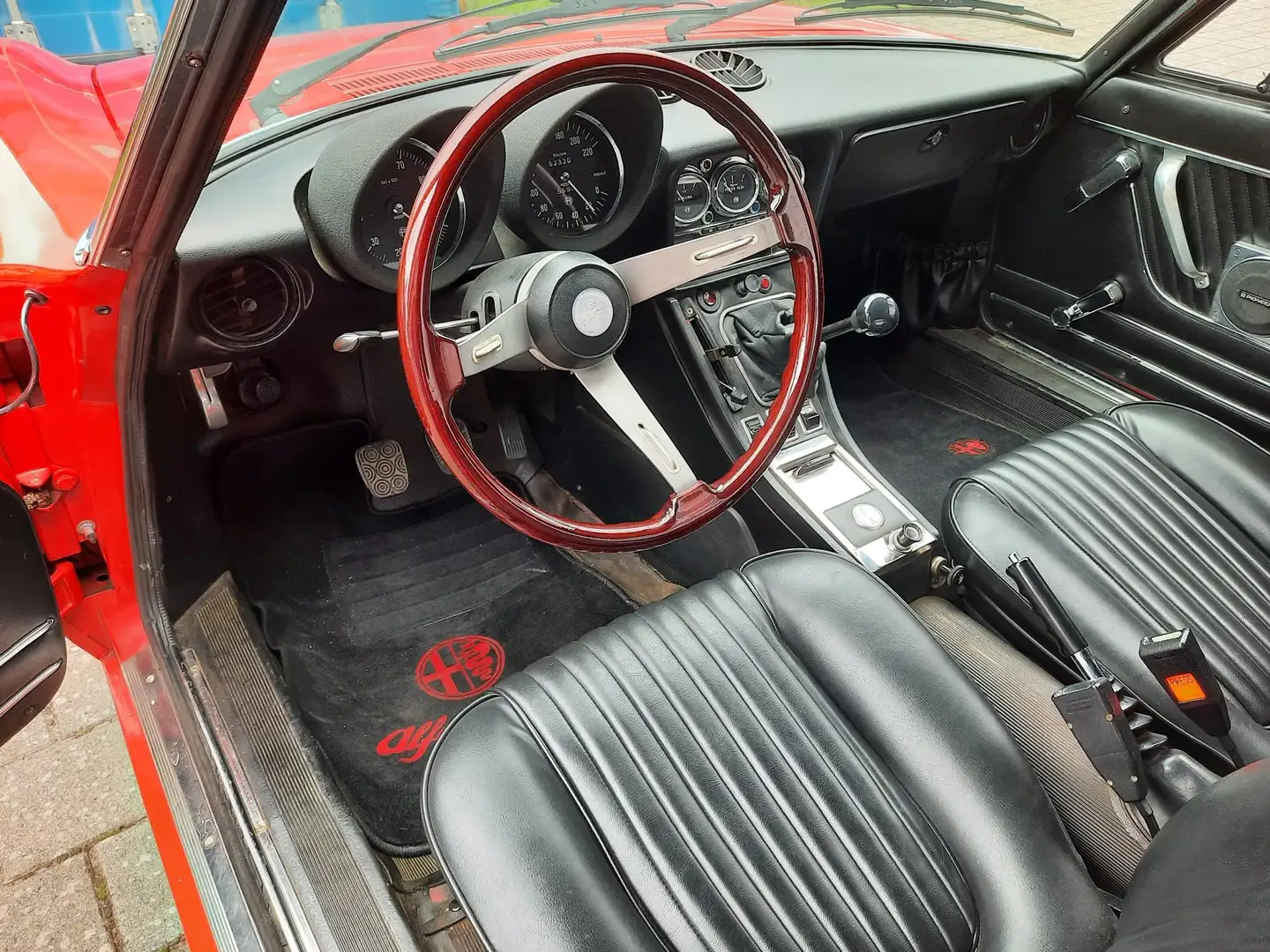 Alfa Romeo Spider 2000 Veloce, orig. 53500 km, 2. Hd., Sammlerzust. Rosso - 2