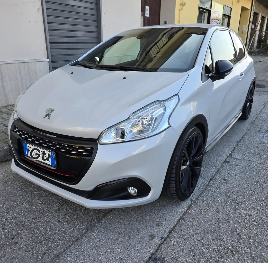 Peugeot 208 3p 1.6 thp Gti by Sport s&s 208cv - 1