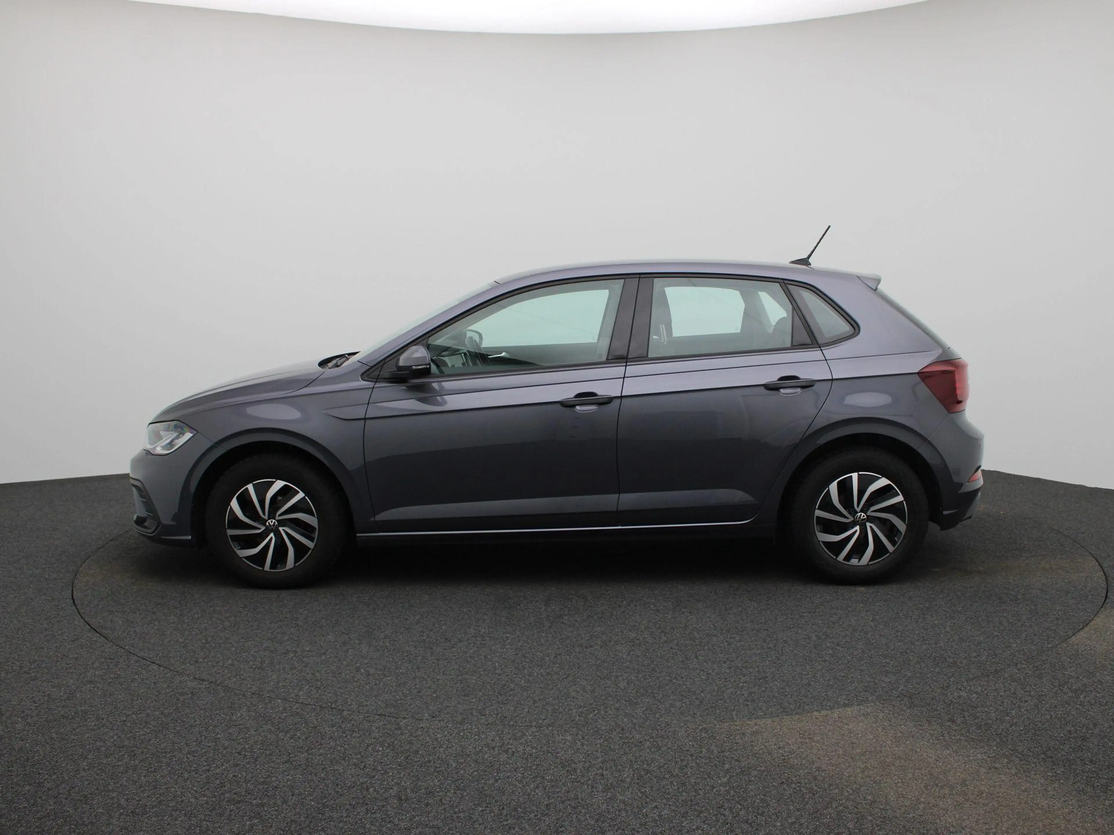 Volkswagen Polo 1.0 TSI Style DSG CAMERA | CARPLAY | CRUISE — photo 4