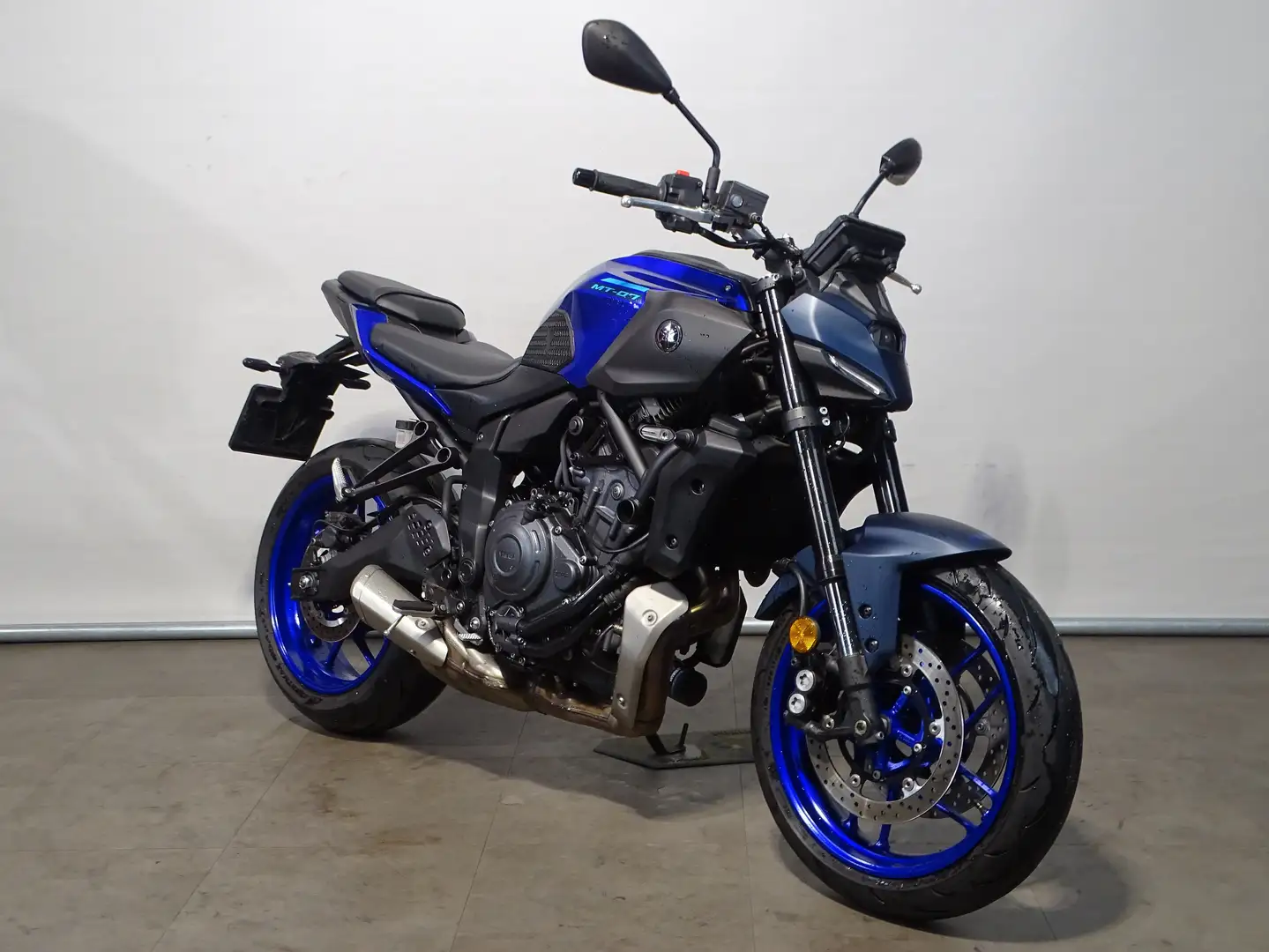 Yamaha MT-07 Bleu - 2