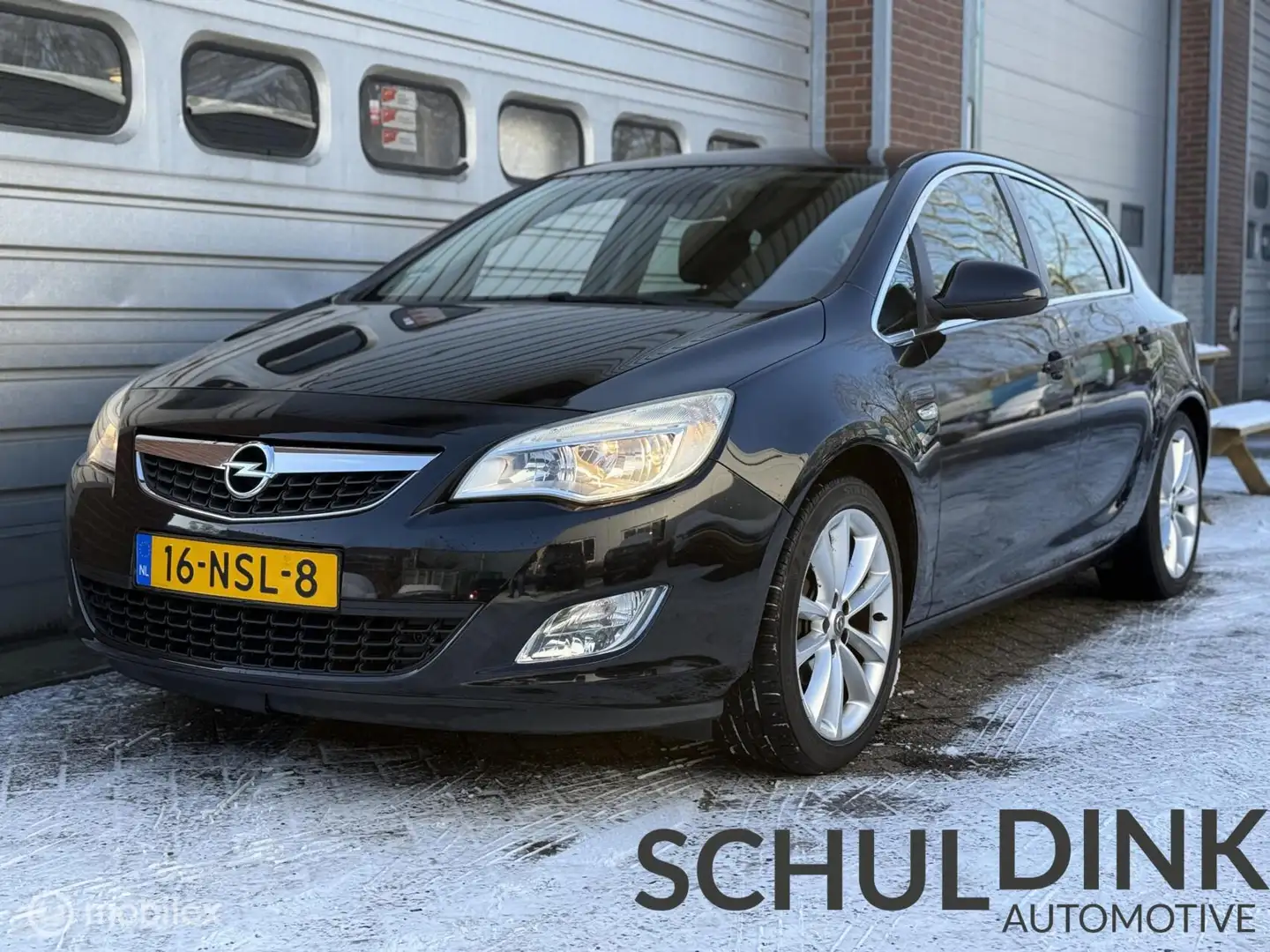 Opel Astra 1.6 Cosmo AIRCO|CRUISE CONTROLE|TREKHAAK Schwarz - 2