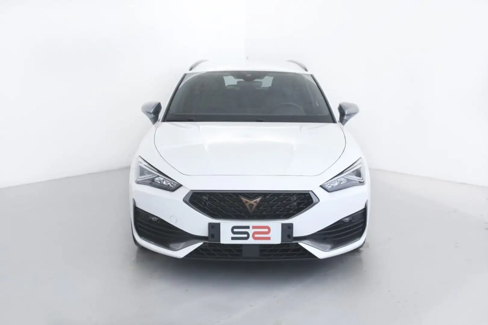 CUPRA Leon Sportstourer 2.0 TDI 150 CV DSG Bílá - 2