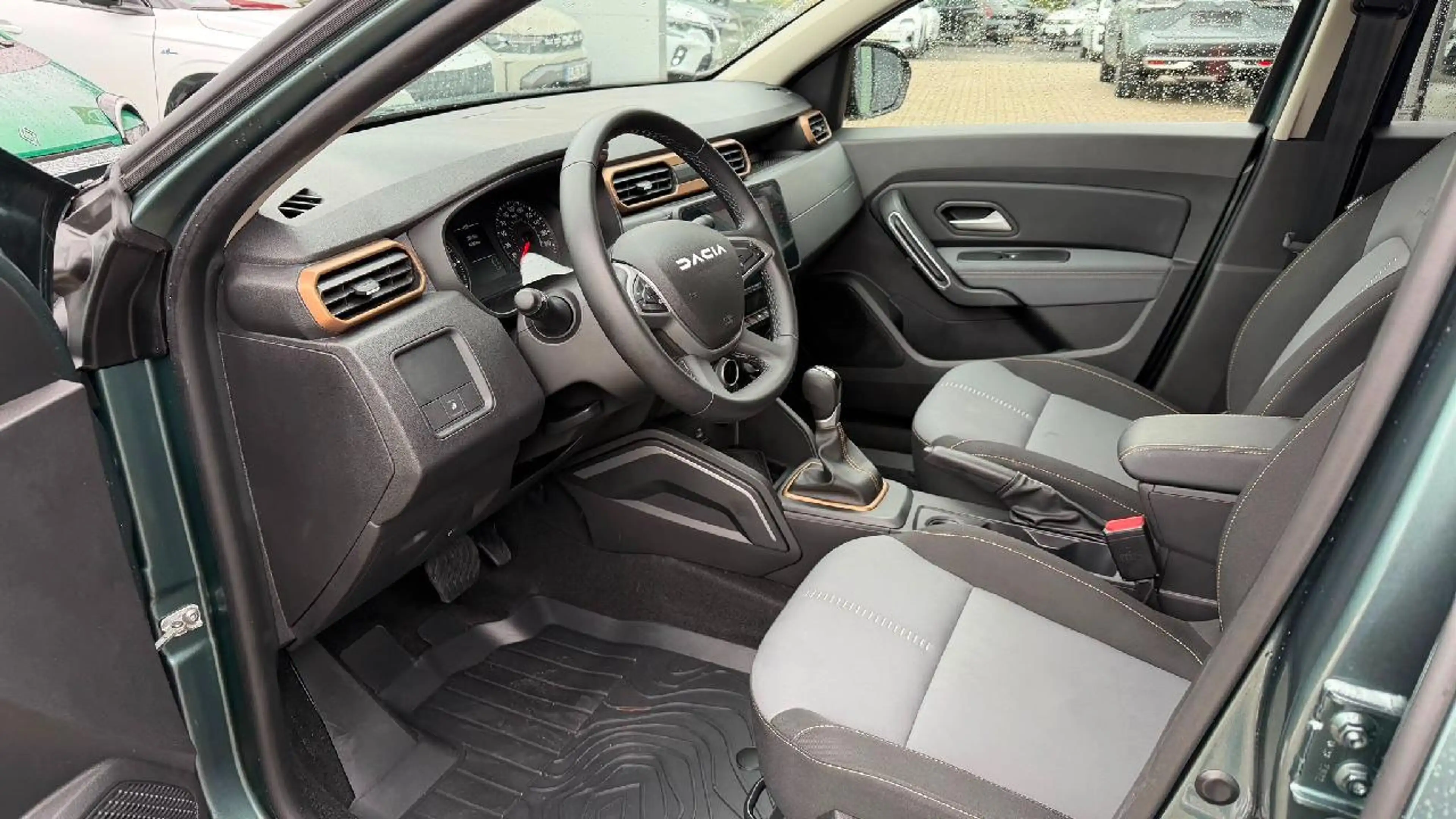 Dacia Duster Extreme TCe 150 EDC — photo 8