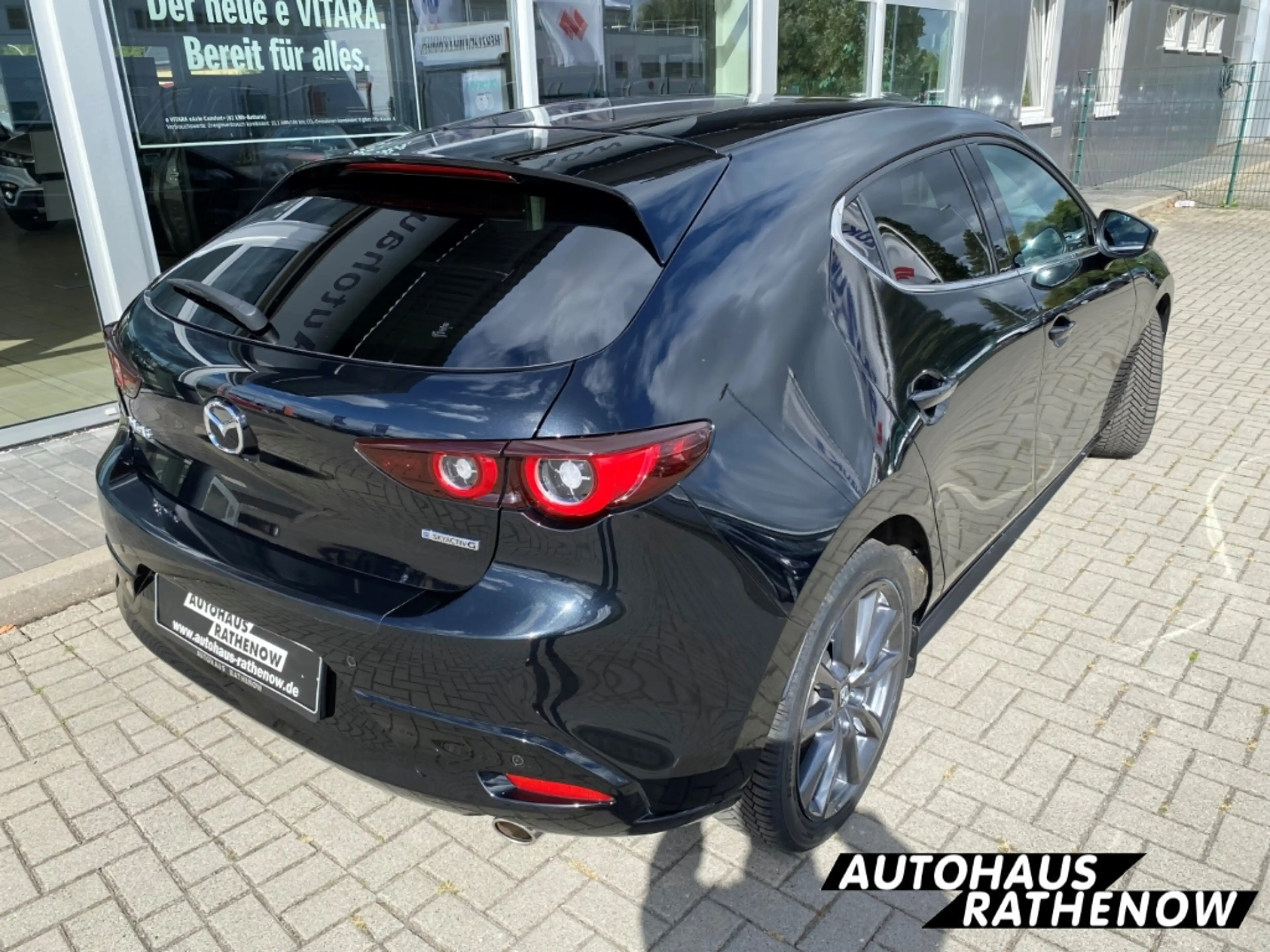Mazda 3 Exclusive-Line 2.5L e-SKYACTIV G HUD Navi LED ACC — photo 5