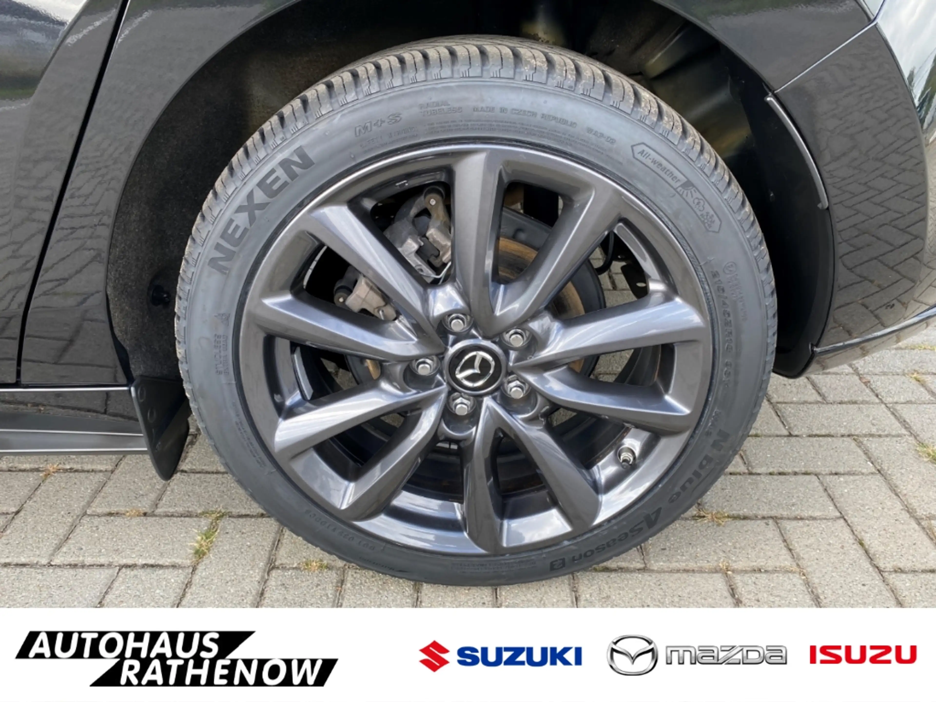 Mazda 3 Exclusive-Line 2.5L e-SKYACTIV G HUD Navi LED ACC — photo 7