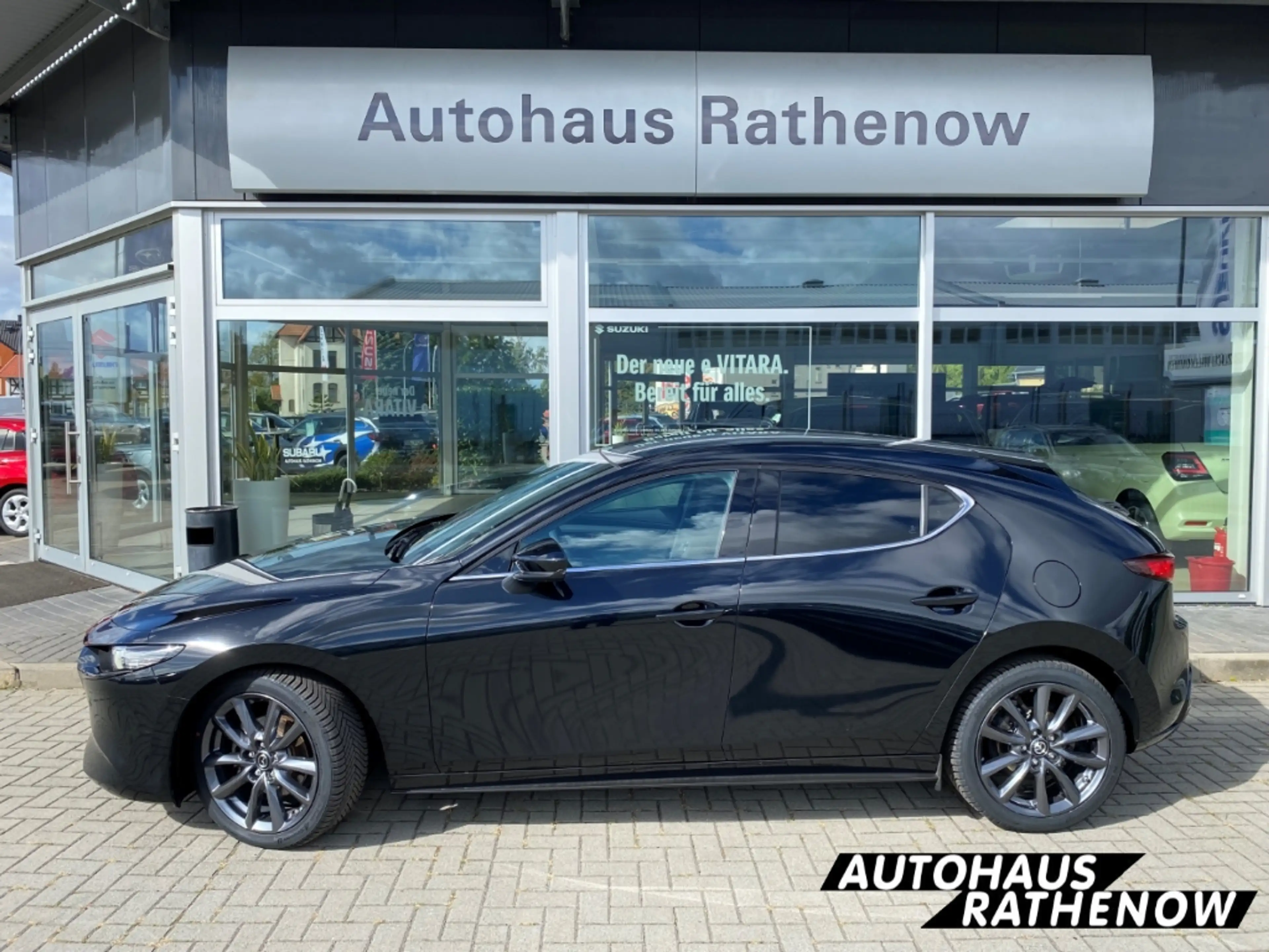 Mazda 3 Exclusive-Line 2.5L e-SKYACTIV G HUD Navi LED ACC