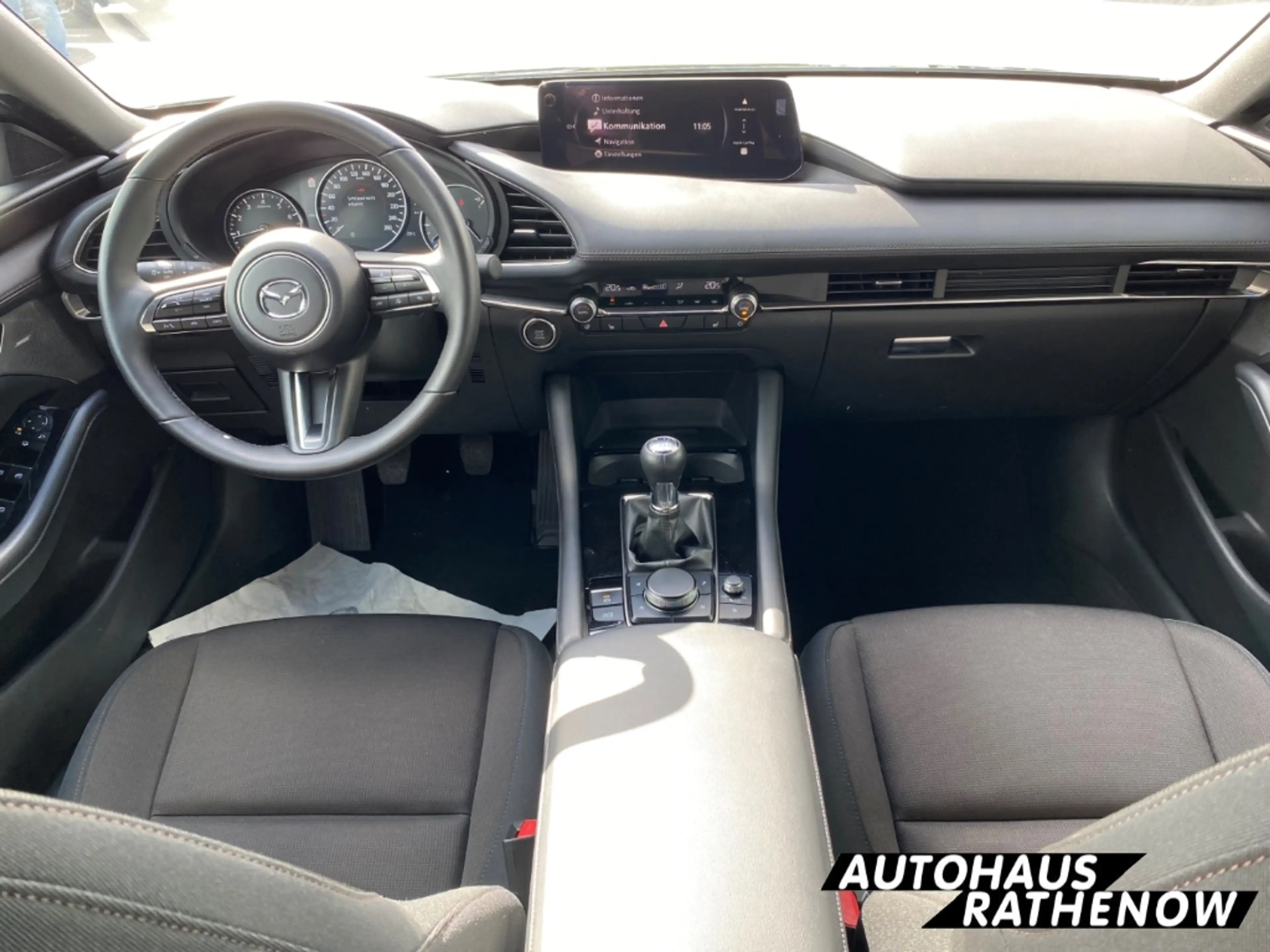 Mazda 3 Exclusive-Line 2.5L e-SKYACTIV G HUD Navi LED ACC — photo 11