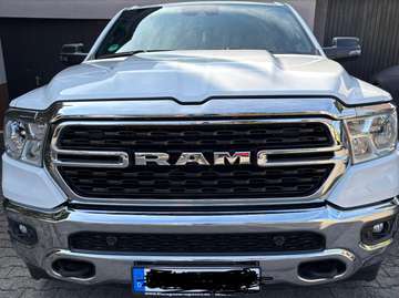 RAM 1500 Crew Cab Shortbed Bighorn