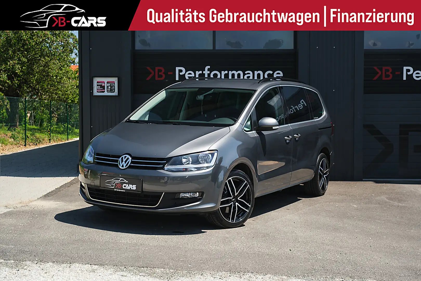 Volkswagen Sharan Comfortline SCR 2,0 TDI DSG 7 Sitze/AHK/3-ZONEN... Grau - 1