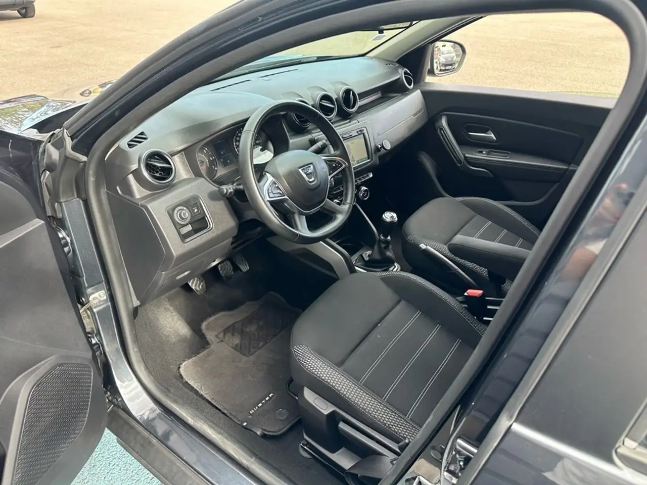 Dacia Duster — photo 7