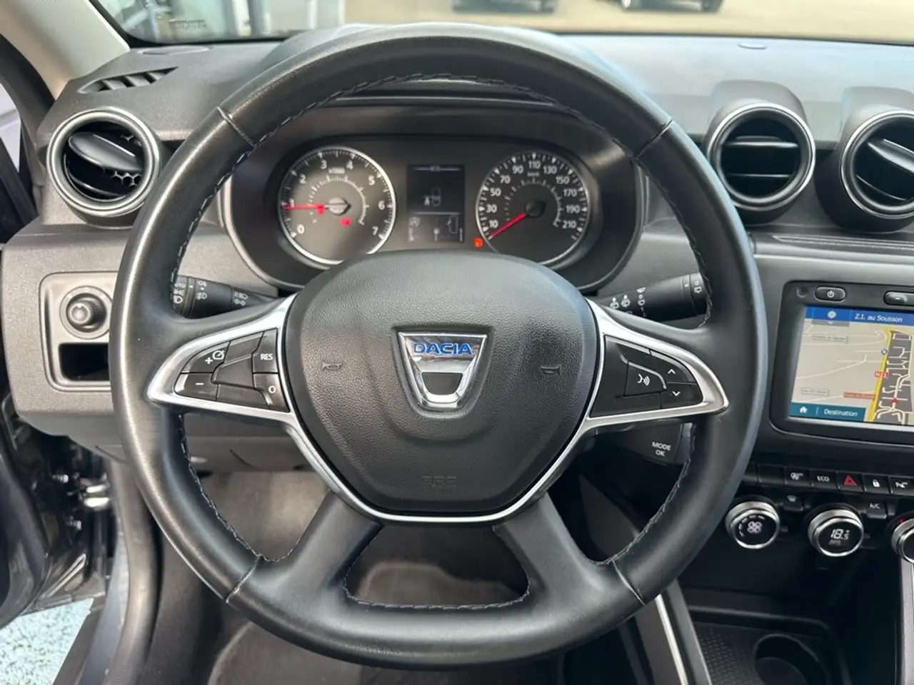 Dacia Duster — photo 10
