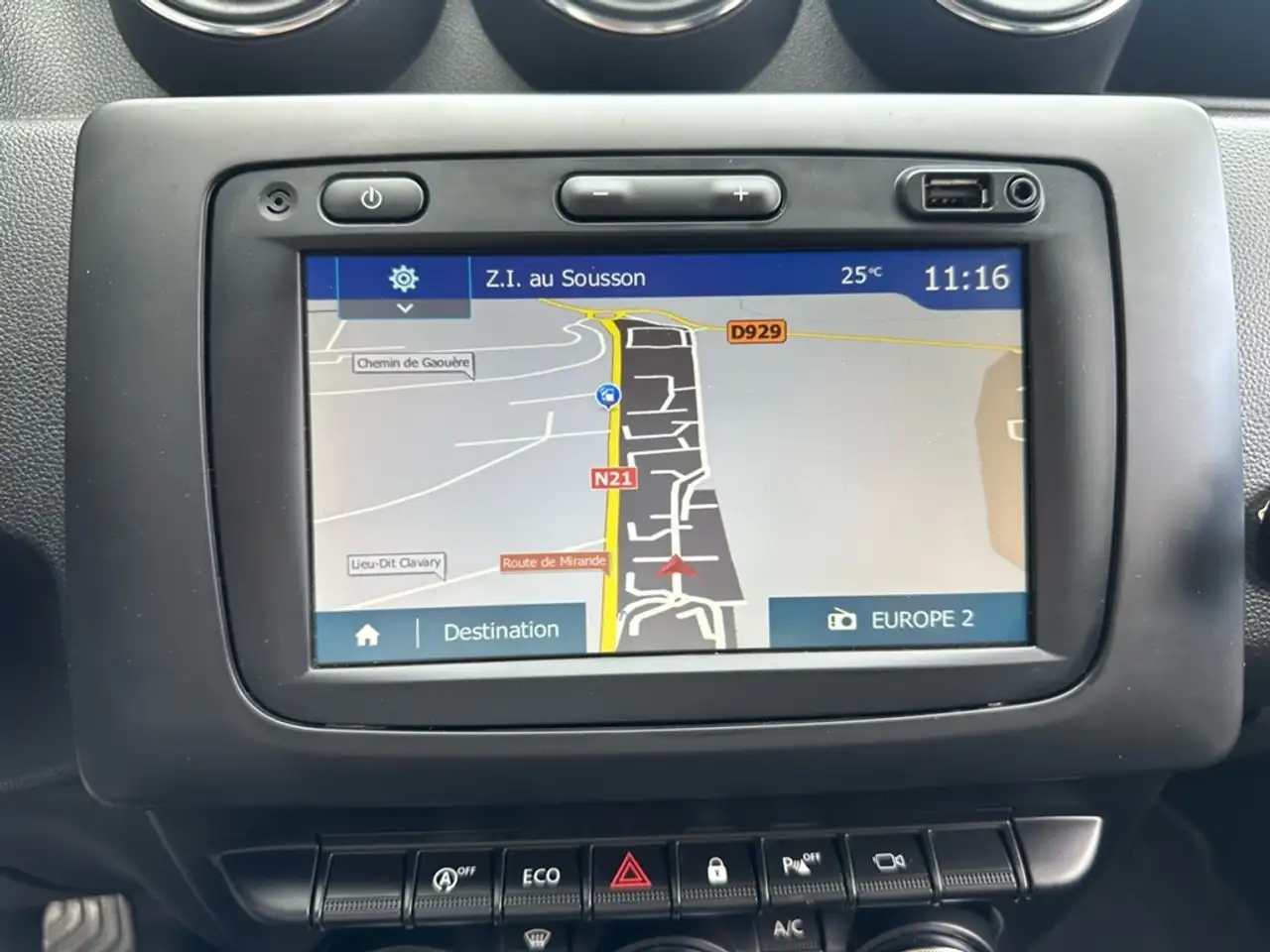 Dacia Duster — photo 14