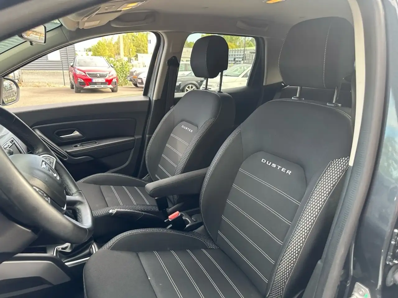 Dacia Duster — photo 8