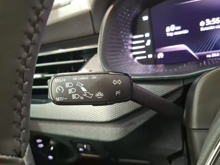Škoda Scala 1.0 TSI Ambition (2020-) 2021, foto 16