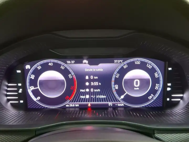 Škoda Scala 1.0 TSI Ambition (2020-) 2021, foto 13