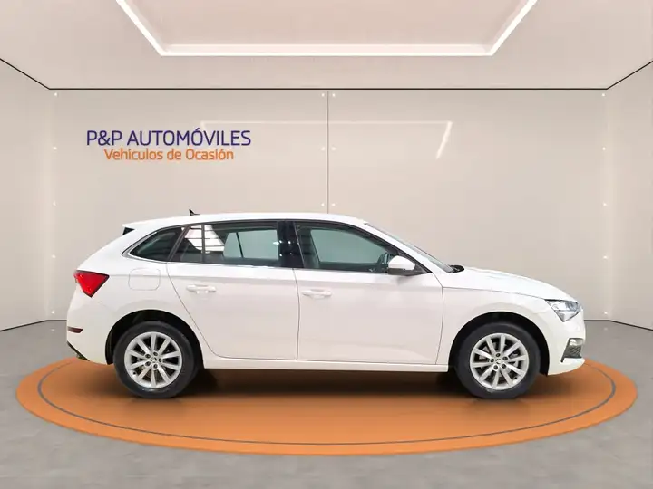 Škoda Scala 1.0 TSI Ambition (2020-) 2021, foto 4