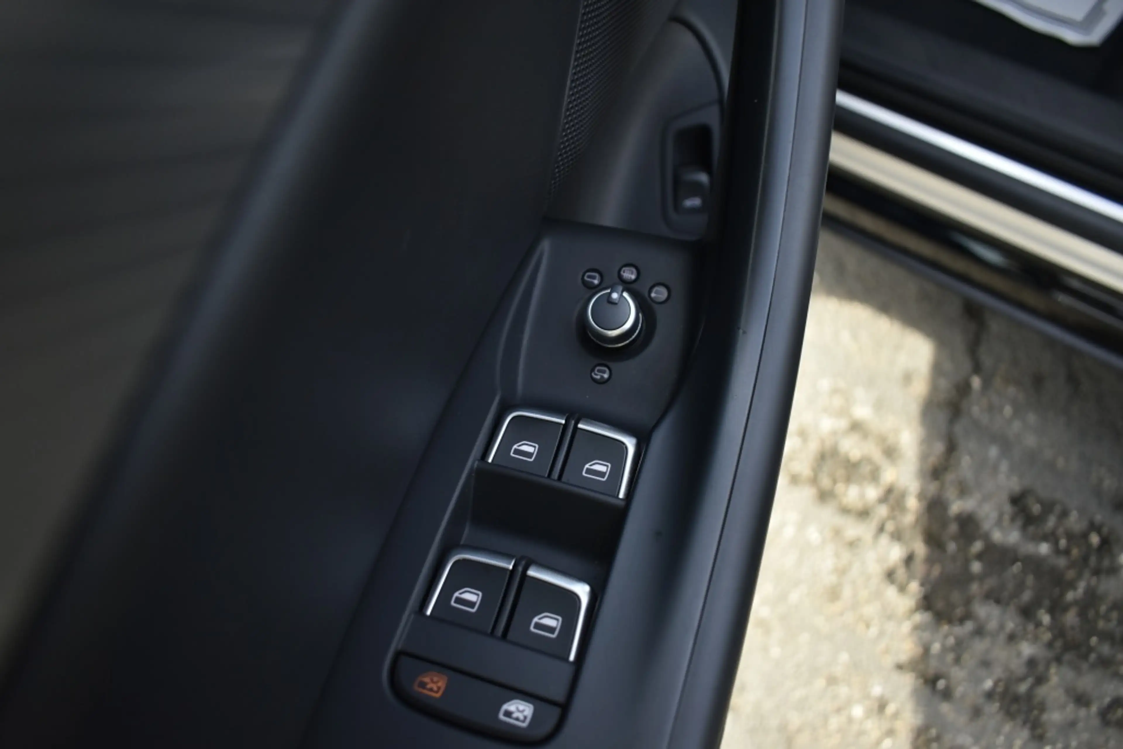 Audi Q3 1.4 tfsi-automaat-clima-elek. achterklep — photo 27