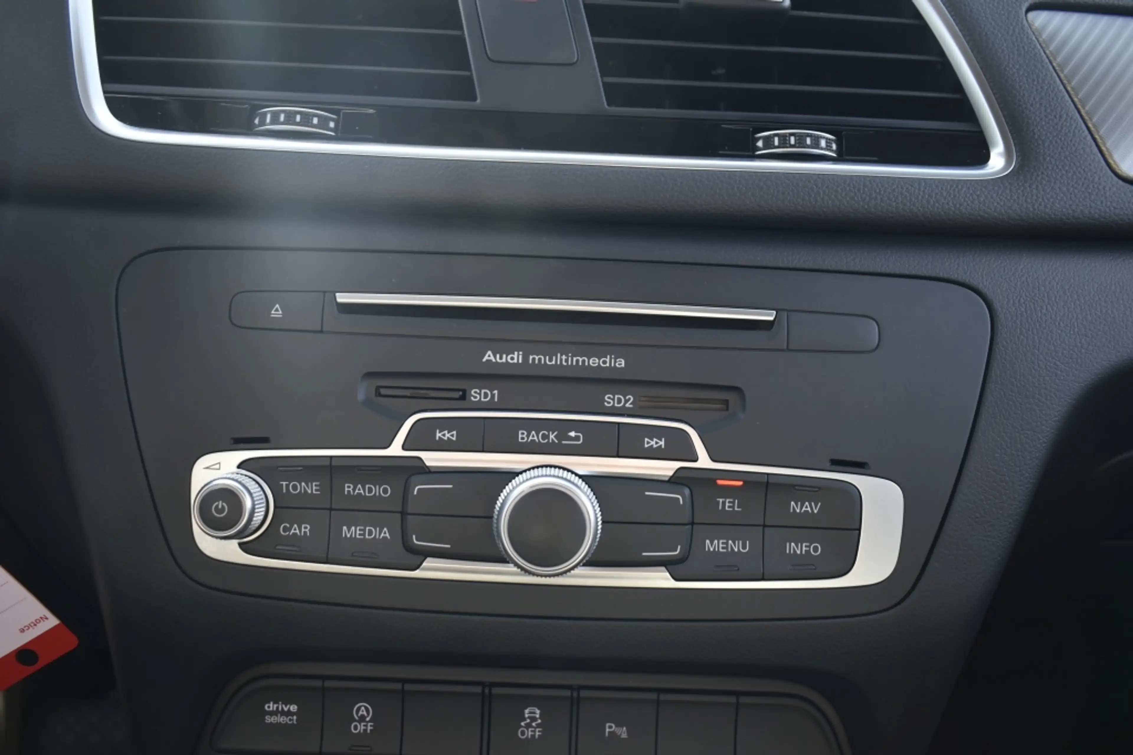 Audi Q3 1.4 tfsi-automaat-clima-elek. achterklep — photo 22