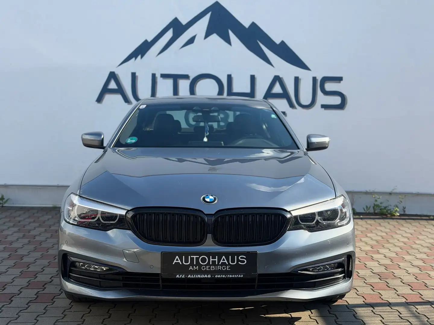 BMW 520 520 d Sport Line Grau - 1