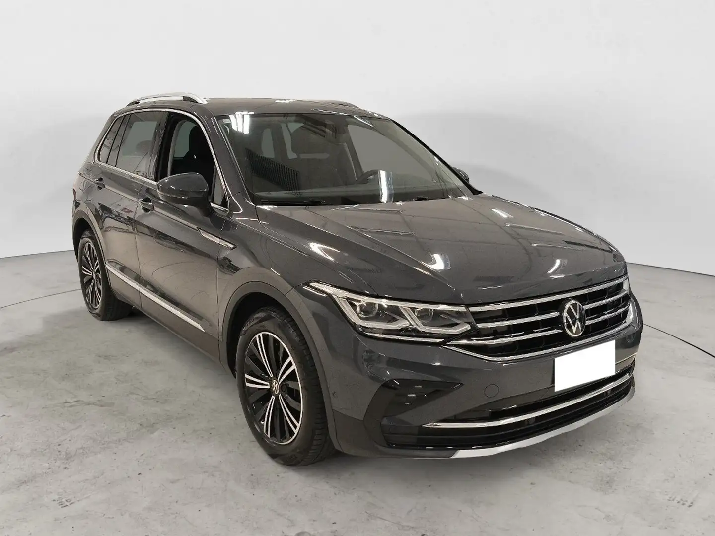 Volkswagen Tiguan Tiguan 2.0 TDI 150 CV SCR DSG Elegance Grigio - 2