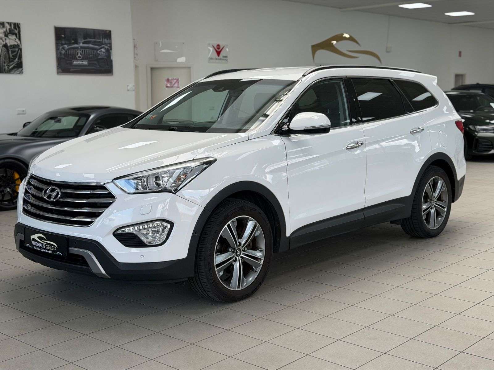 Hyundai Grand Santa Fe