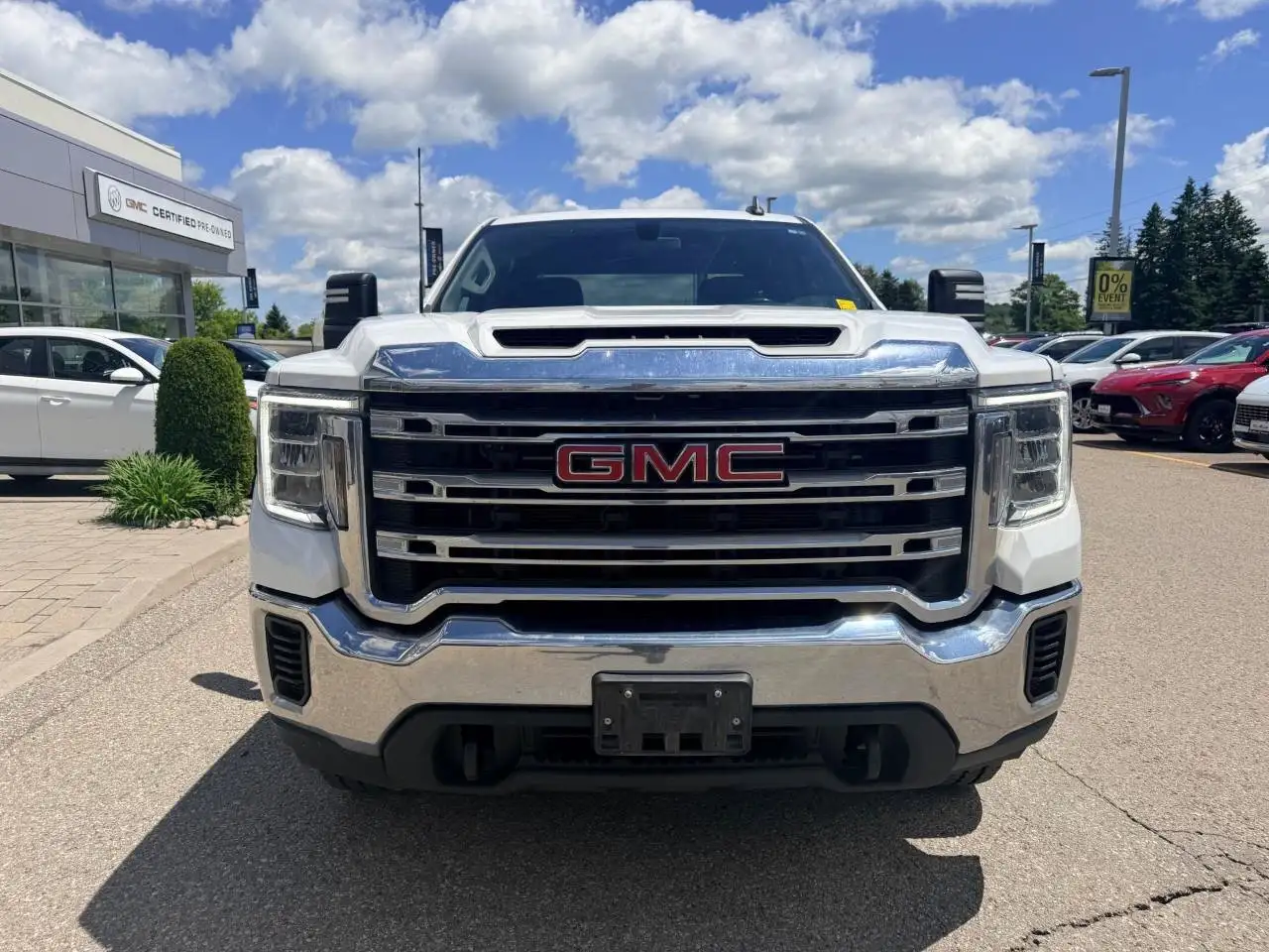 GMC Sierra 2500HD снимка GMC Sierra 2500HD