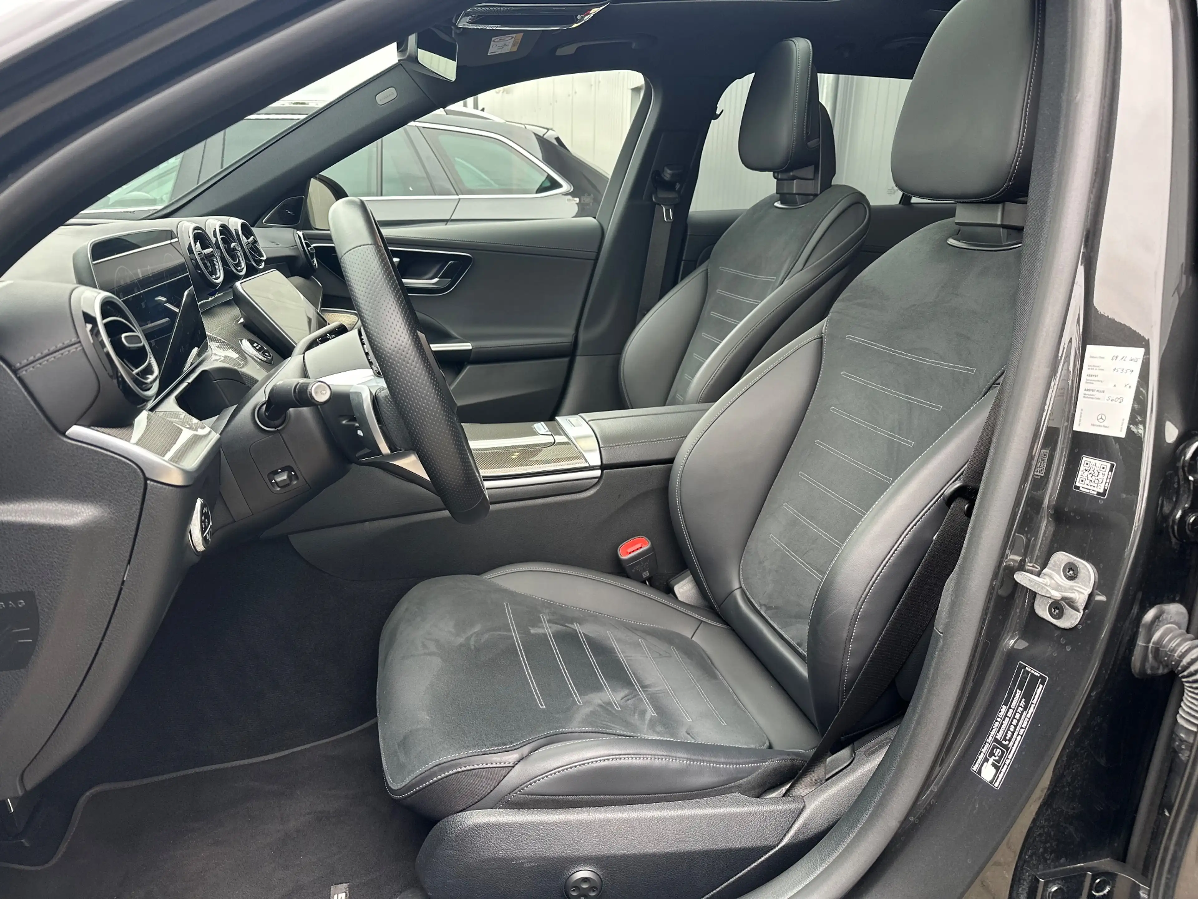 Mercedes-Benz C 220 T AMG Line NAV+LED+ACC+KAMERA+PANO+STHZG — photo 8