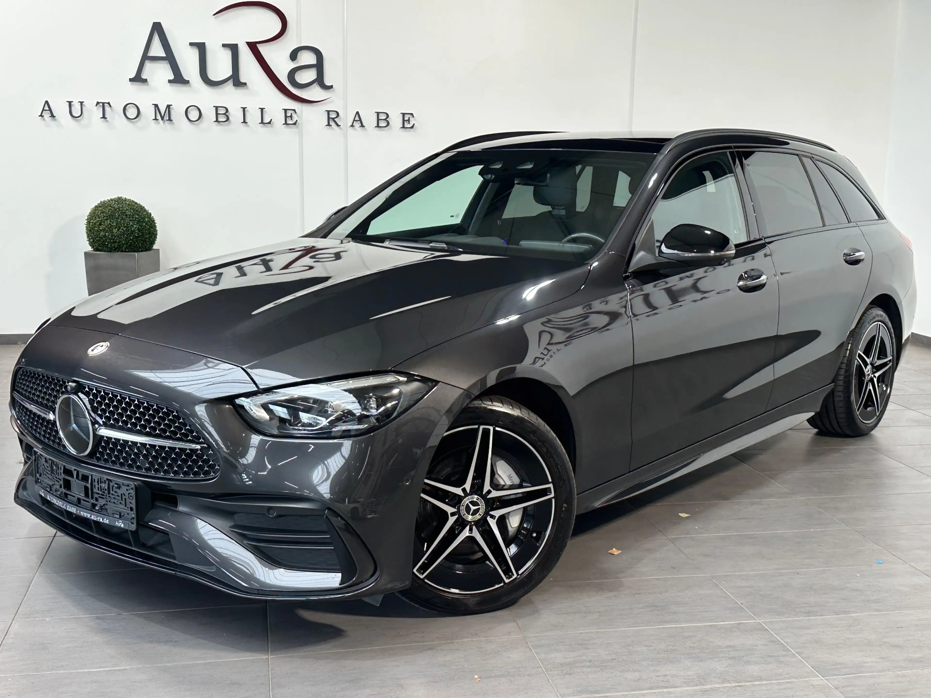 Mercedes-Benz C 220 T AMG Line NAV+LED+ACC+KAMERA+PANO+STHZG