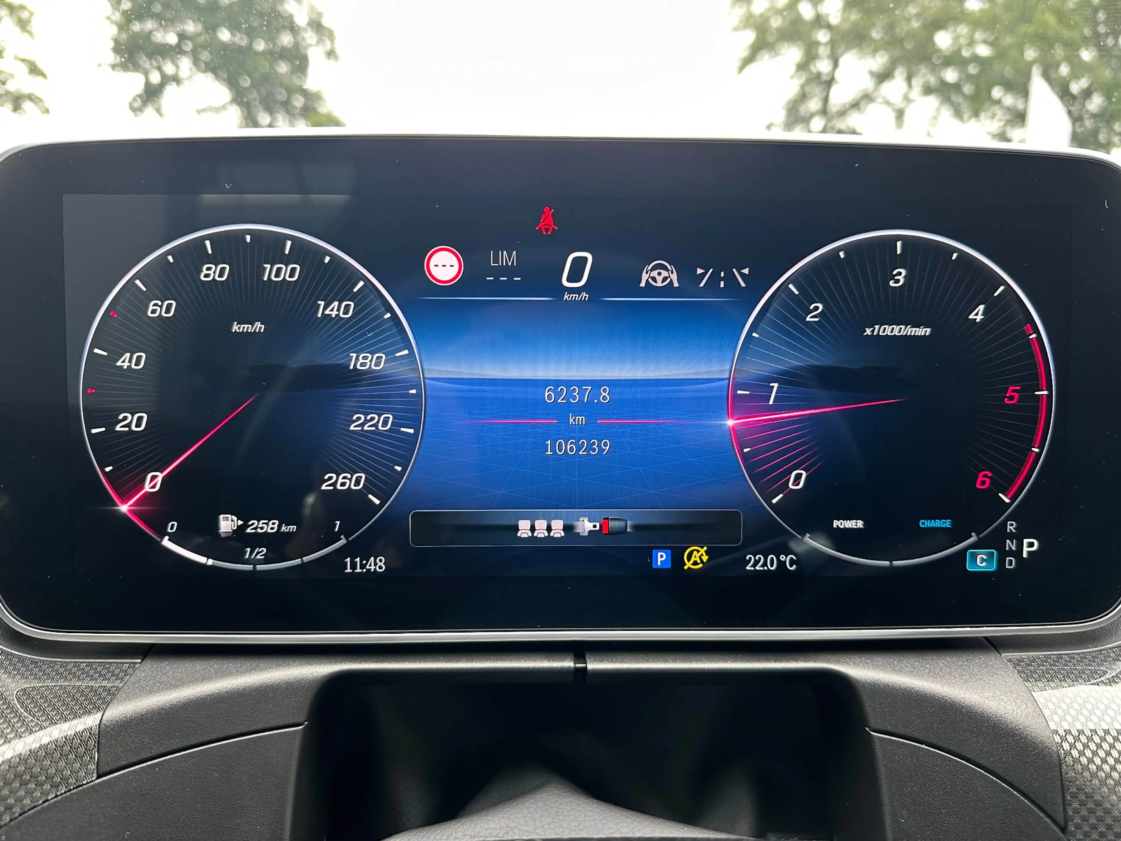 Mercedes-Benz C 220 T AMG Line NAV+LED+ACC+KAMERA+PANO+STHZG — photo 14