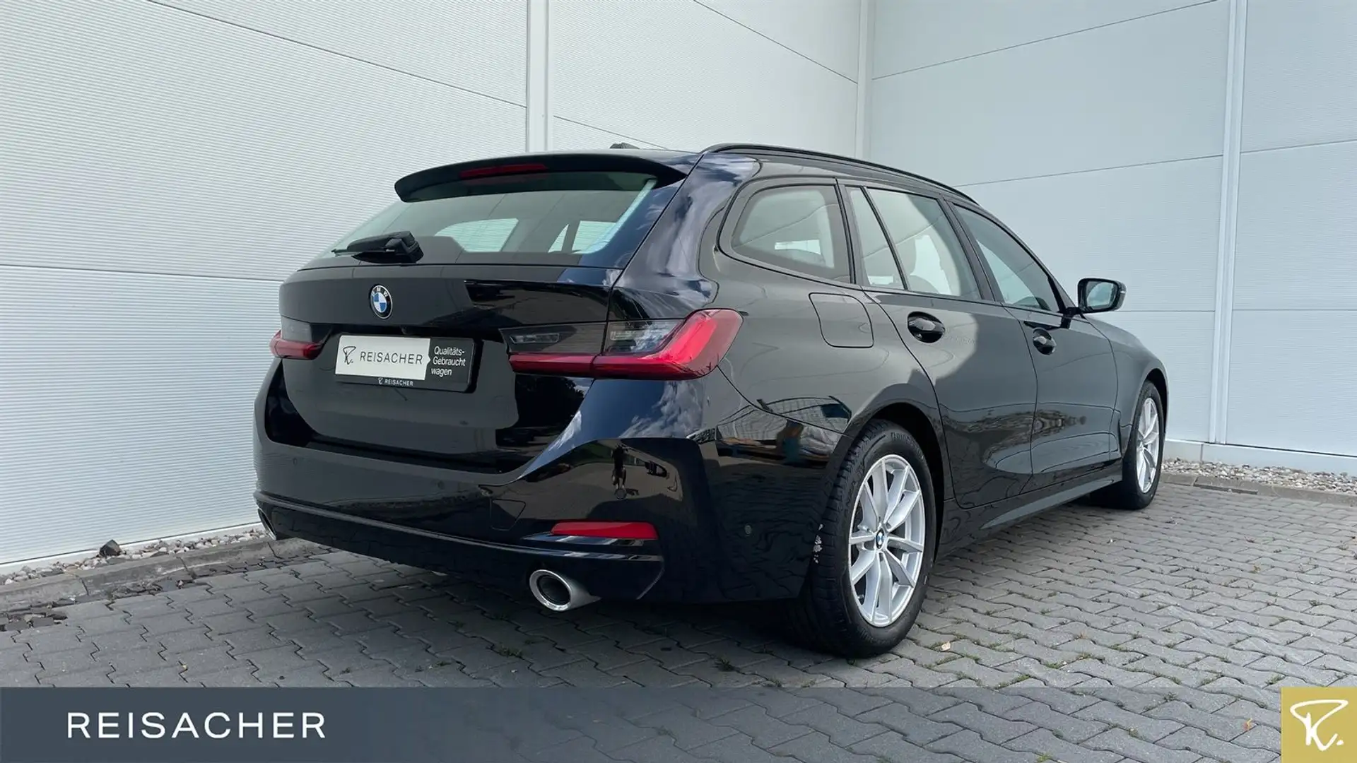 BMW 320 d Tou LCPro.HuD,Sthz.AHK,adLED,RFK,el.Sitze+M Schwarz - 2