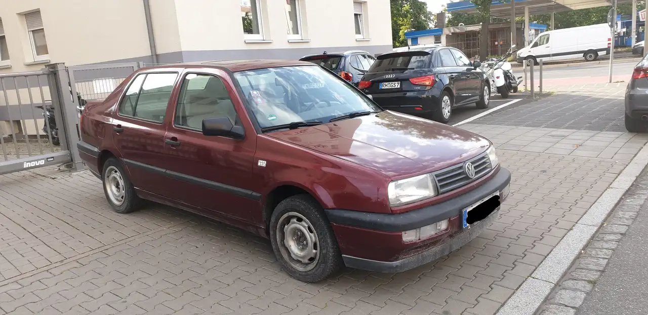 Volkswagen Vento Automatikgetribe Tüv Neu-H-Zulassung OLDTIMER, foto 4