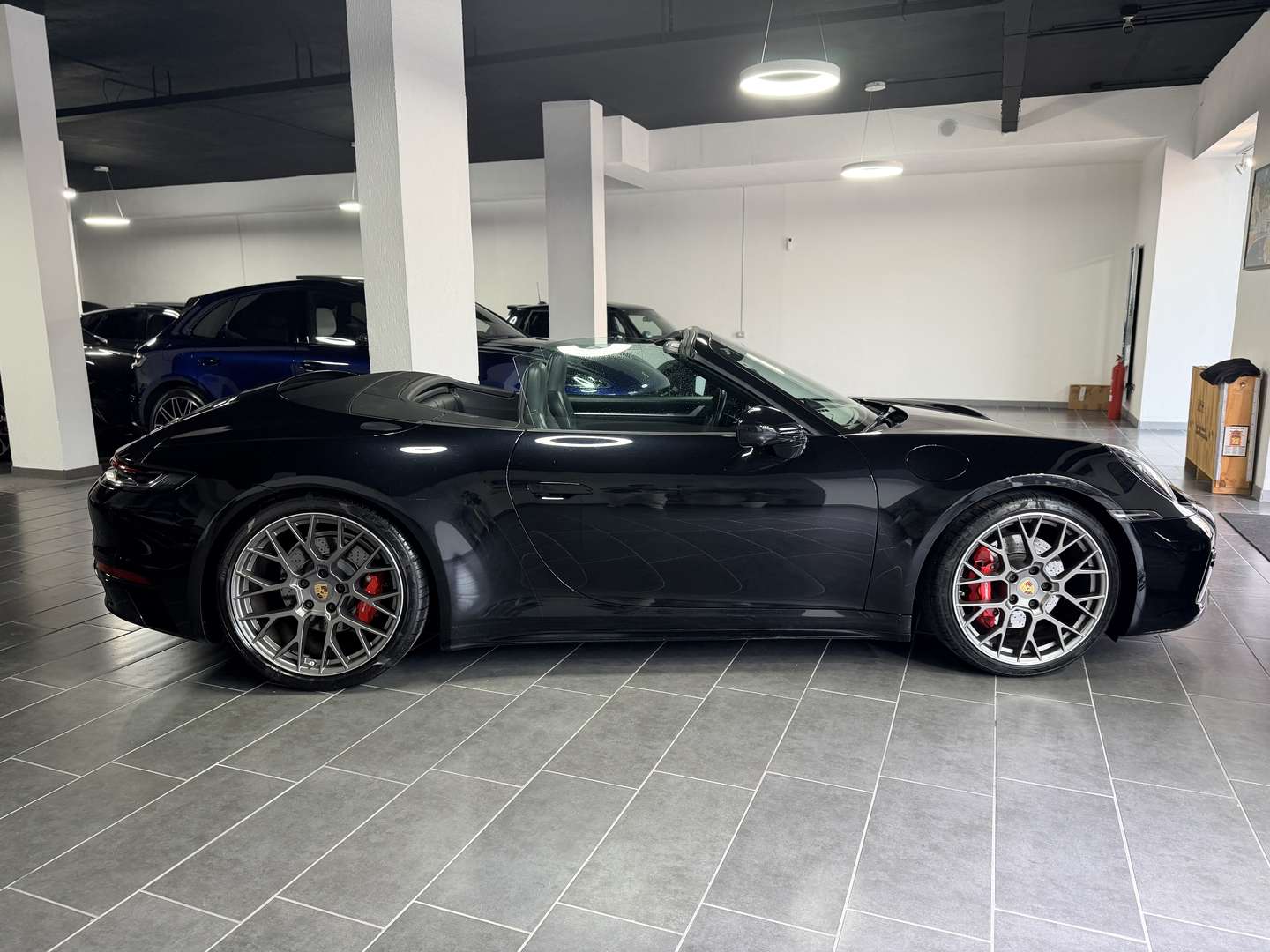 Porsche 992 II Carrera 4S -  - Joinsteer - #1