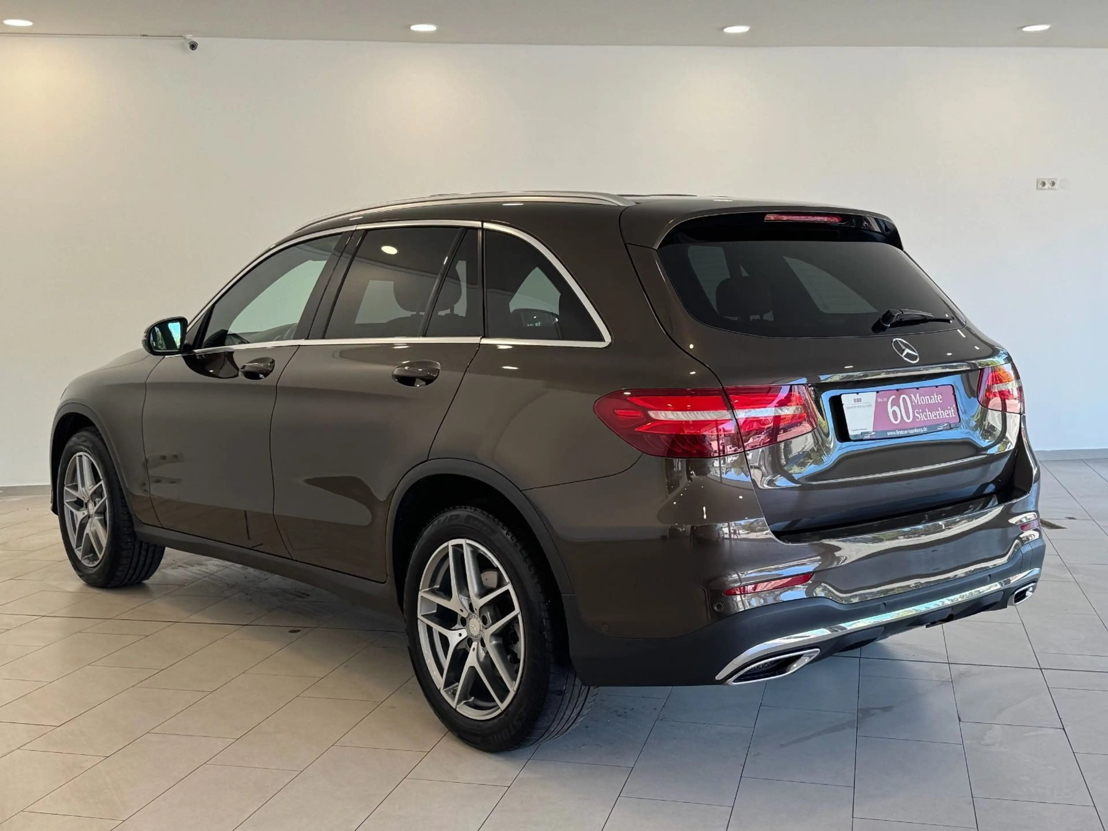Mercedes-Benz GLC 250 d 4Matic AMG-Line|PANO|AHK|DTR+|LED|TOTW — photo 3