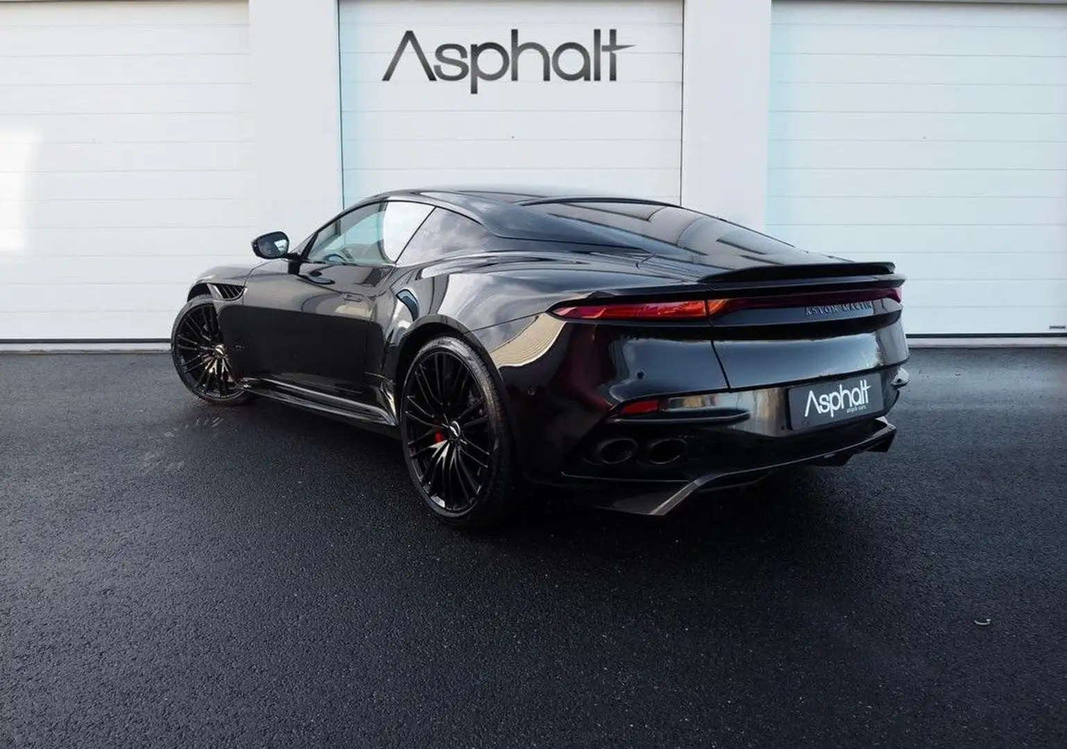 Aston Martin DBS Superleggera V12 5.2L 725cv Schwarz - 2