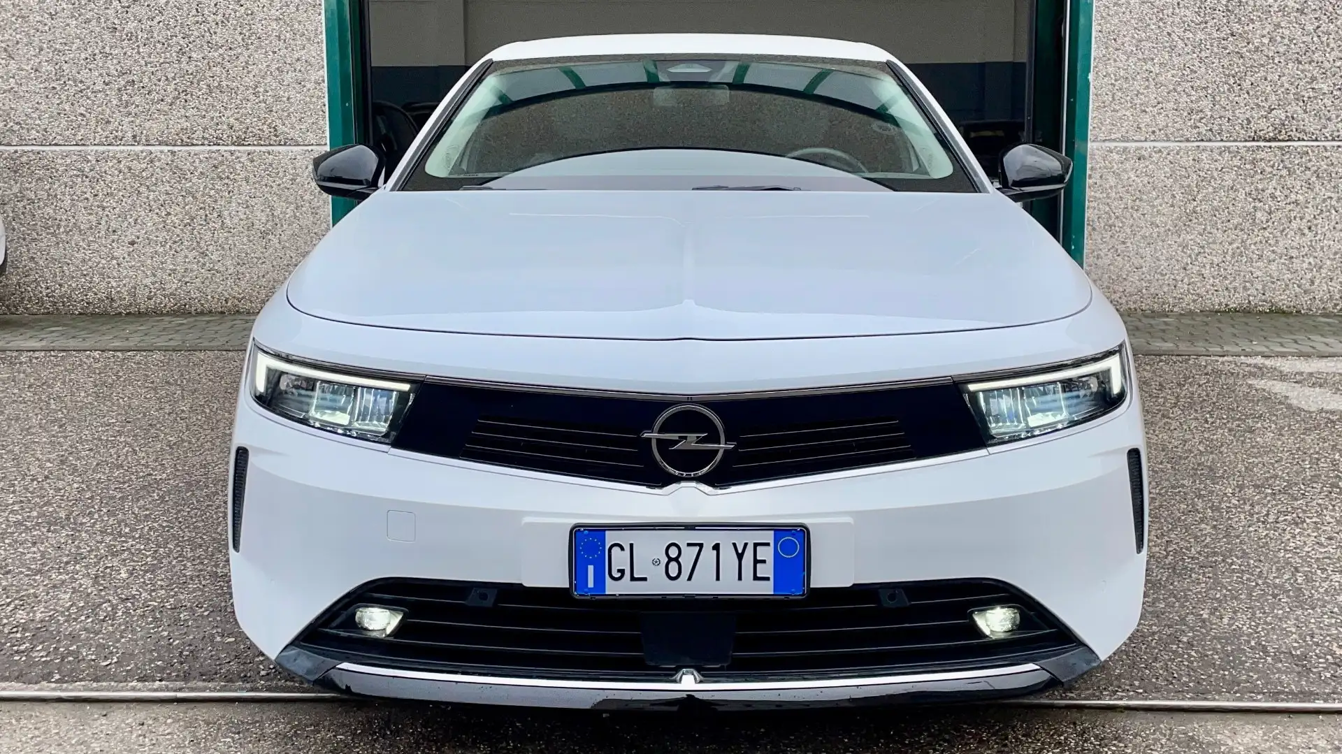 Opel Astra OPEL ASTRA 1.5 TURBO DIESEL BUSINESS ELEGANCE 131C Blanc - 2