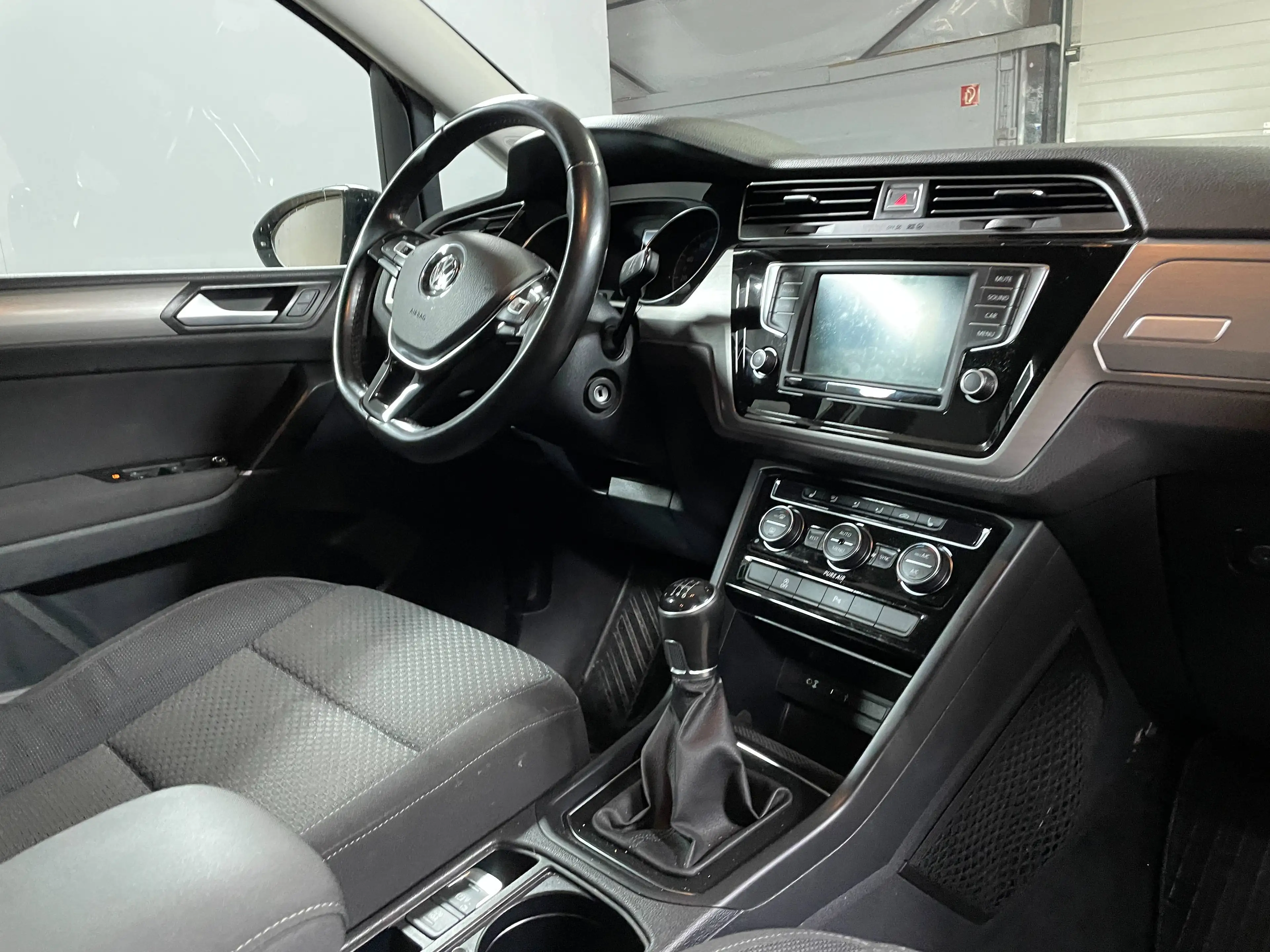 Volkswagen Touran Comfortline BMT/Start-Stop — photo 6