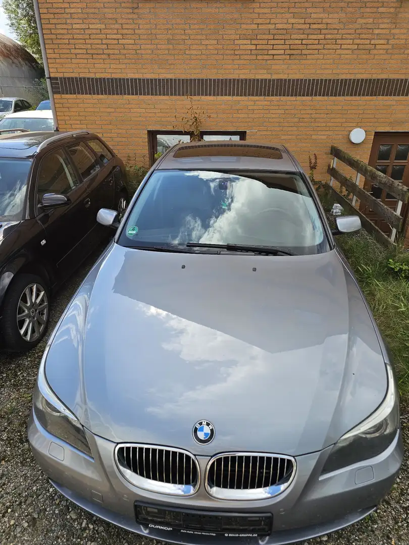 BMW 530 530d Grau - 1