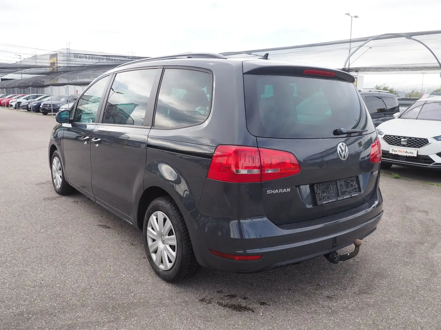 Volkswagen Sharan Trendline TDI SCR BMT Gris - 2