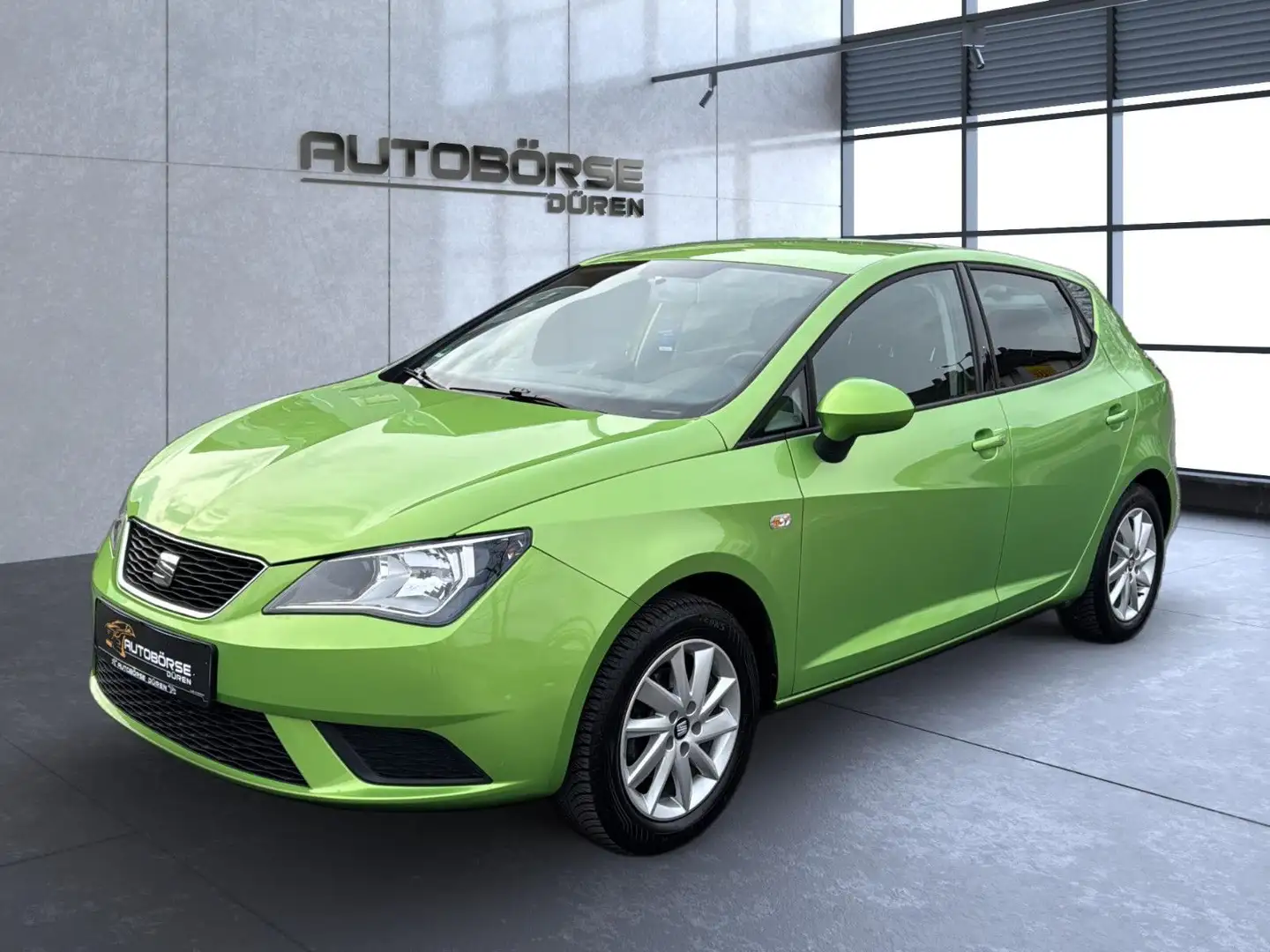 SEAT Ibiza 1,4l Lim. Style Salsa /Garantie/HU Neu - 2